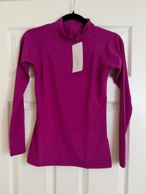 Athleta North Point Rashguard Magenta Long Swim Top NWT Size S UPF